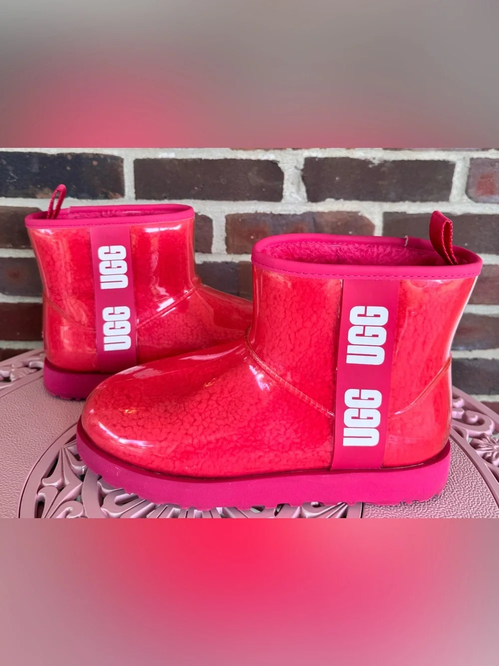 UGG Women’s Size 9 Hot Pink Waterproof Short Shearling Winter/Rain Boots